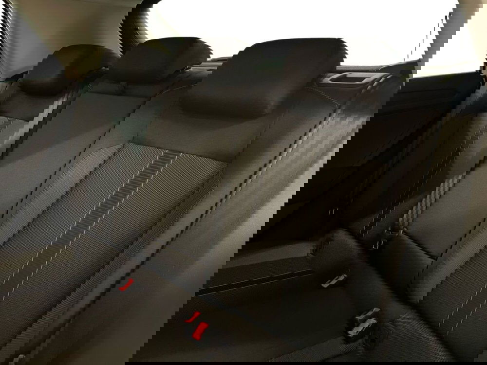 Volkswagen T-Roc nuova a Prato (12)