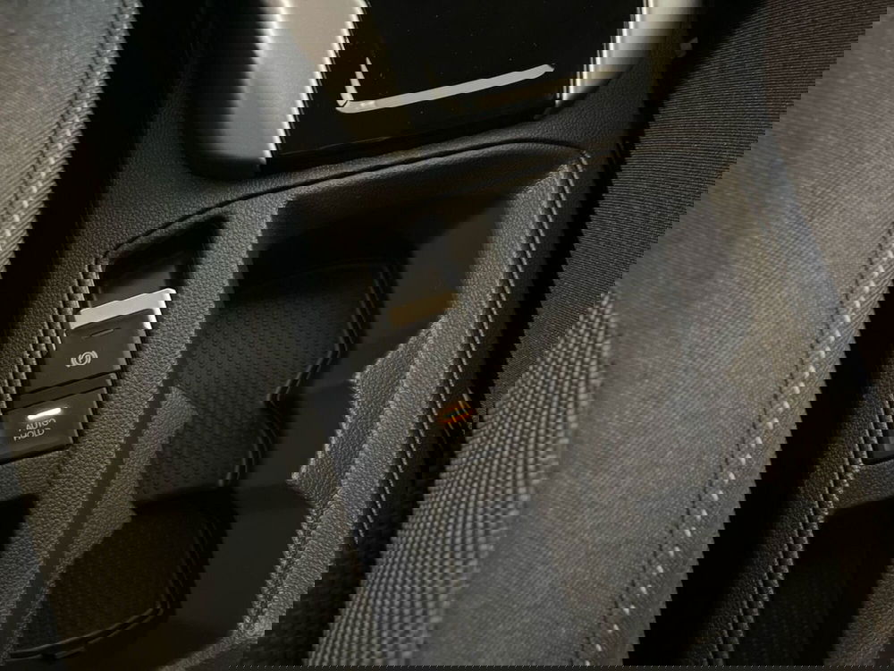 Volkswagen T-Roc nuova a Prato (19)