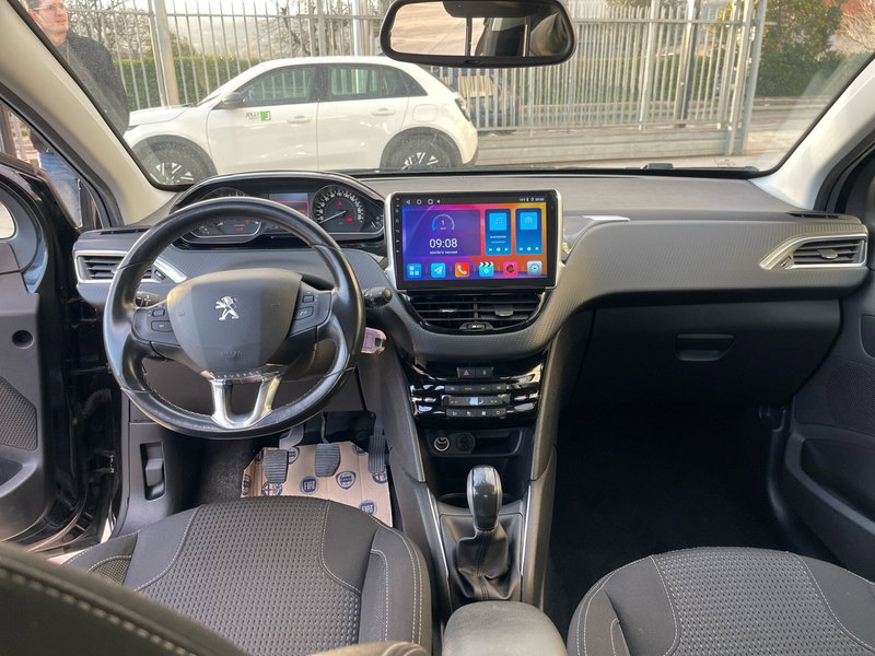 Peugeot 208 usata a Frosinone (11)