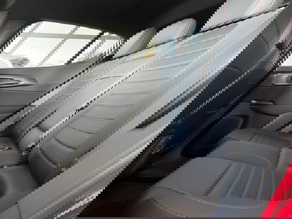 Alfa Romeo Tonale usata a Ancona (16)