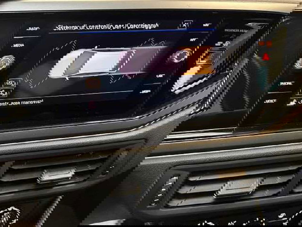 Volkswagen Taigo usata a Milano (20)