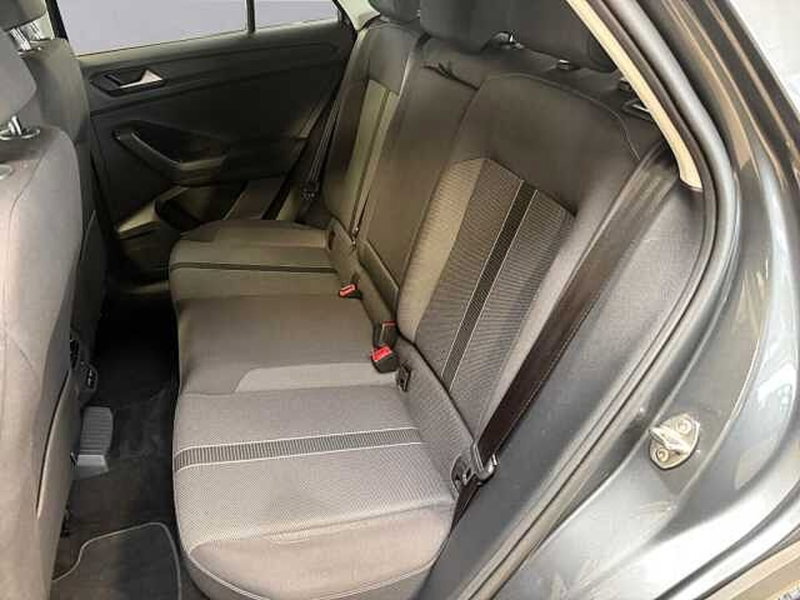 Volkswagen T-Roc usata a Milano (13)