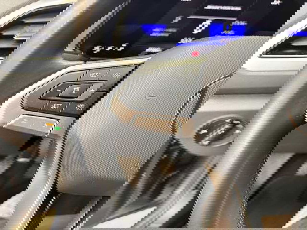 Volkswagen T-Roc usata a Milano (16)