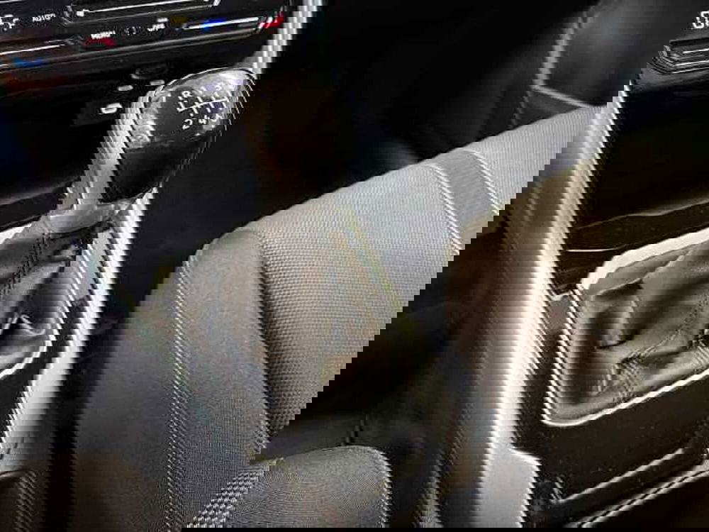 Volkswagen T-Roc usata a Milano (18)