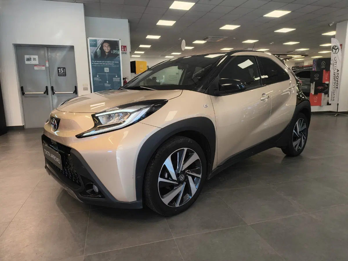 Toyota Aygo X usata a Catanzaro