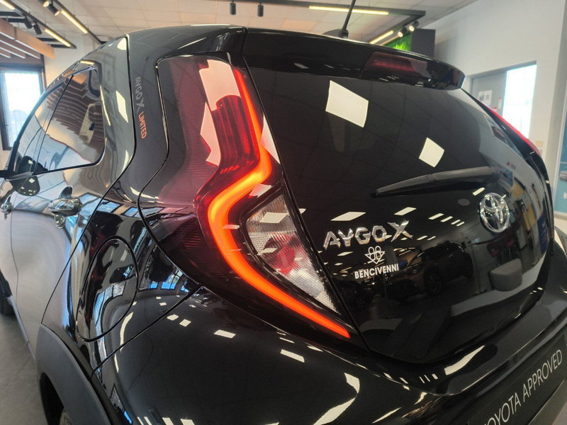 Toyota Aygo X usata a Catanzaro (10)