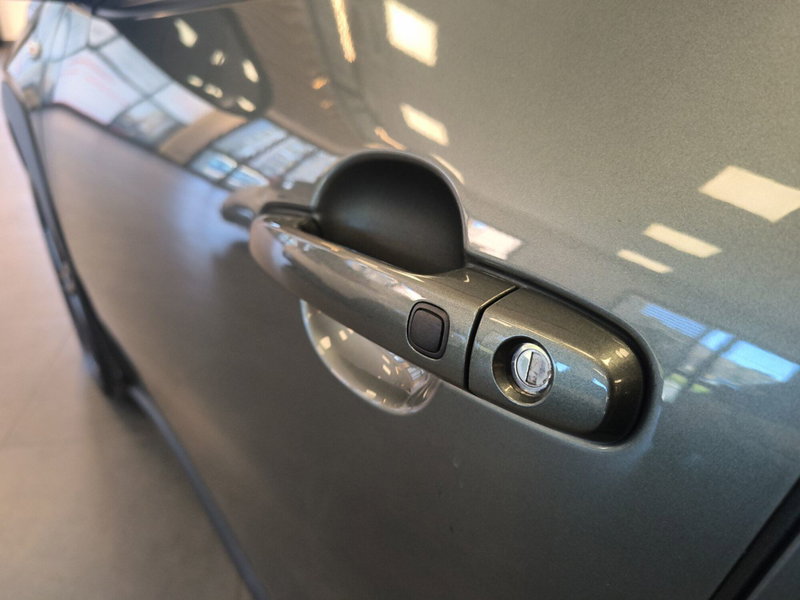 Toyota Aygo X usata a Catanzaro (11)