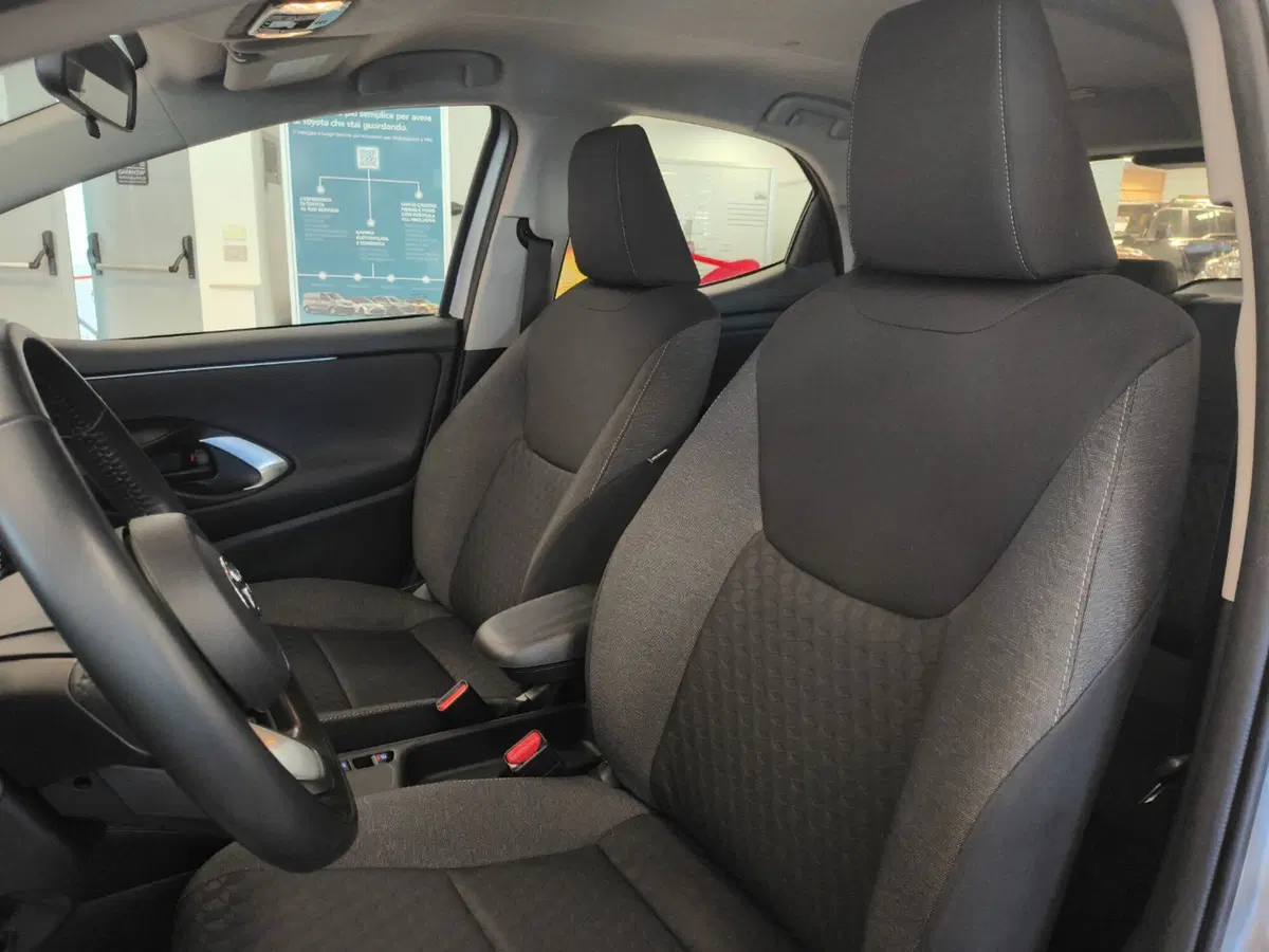 Toyota Yaris usata a Catanzaro (17)