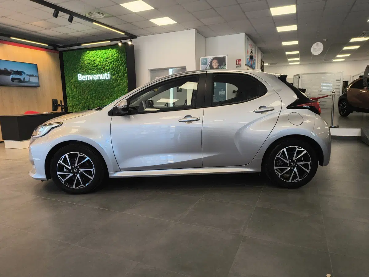 Toyota Yaris usata a Catanzaro (2)