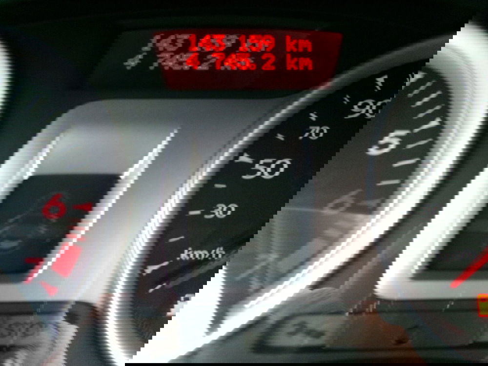 Renault Clio usata a Venezia (9)