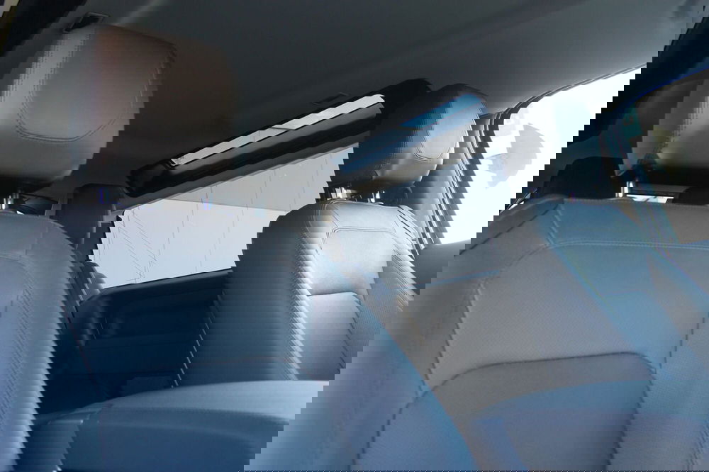 Land Rover Defender usata a Cuneo (10)