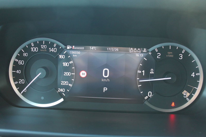 Land Rover Defender usata a Cuneo (13)