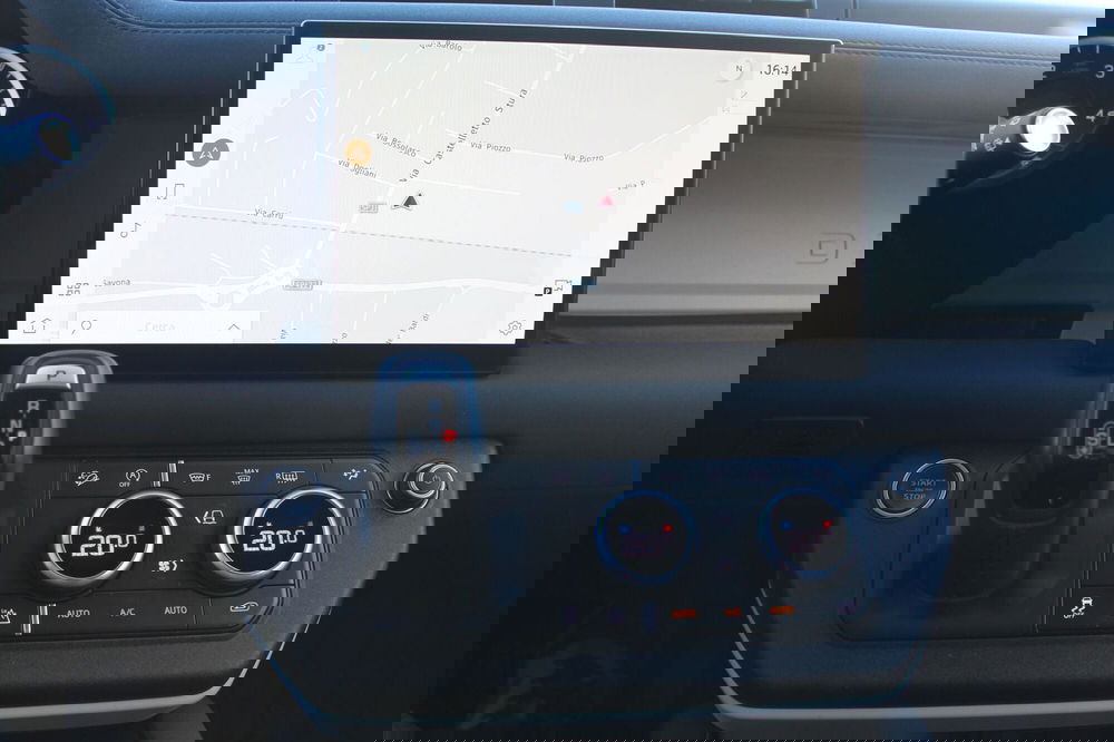 Land Rover Defender usata a Cuneo (14)