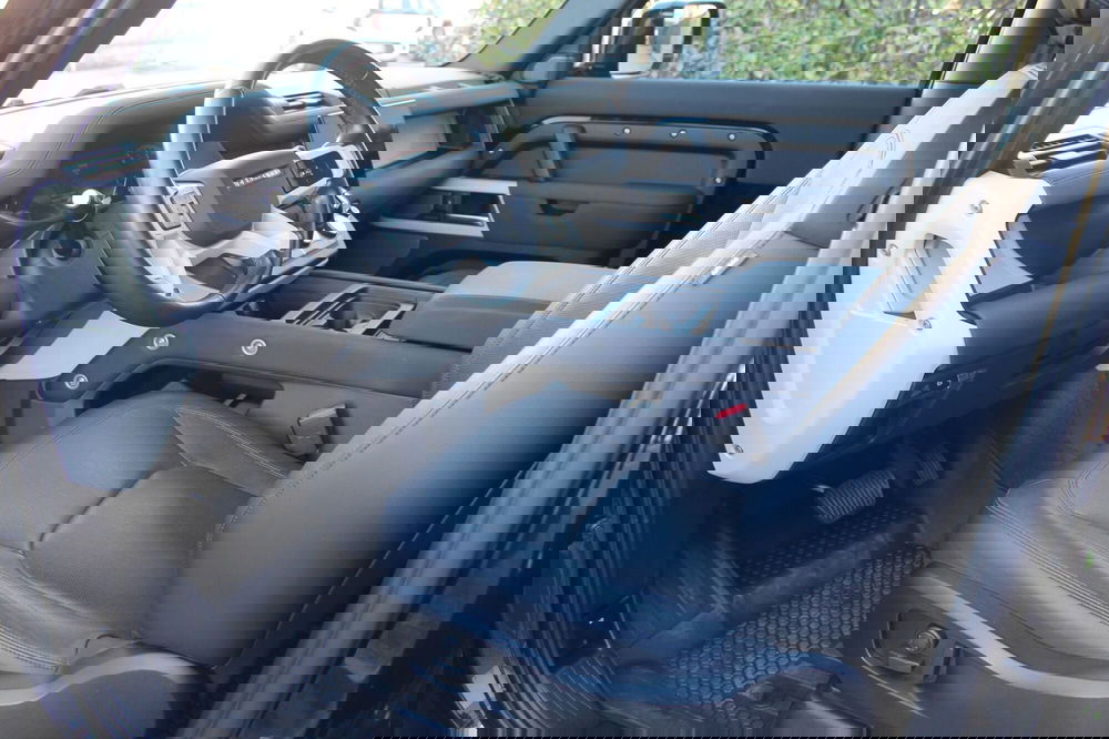 Land Rover Defender usata a Cuneo (7)