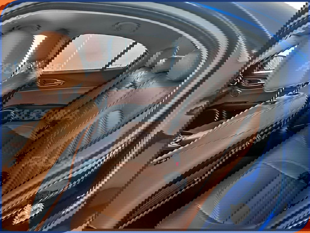 Alfa Romeo Giulia usata a Milano (10)