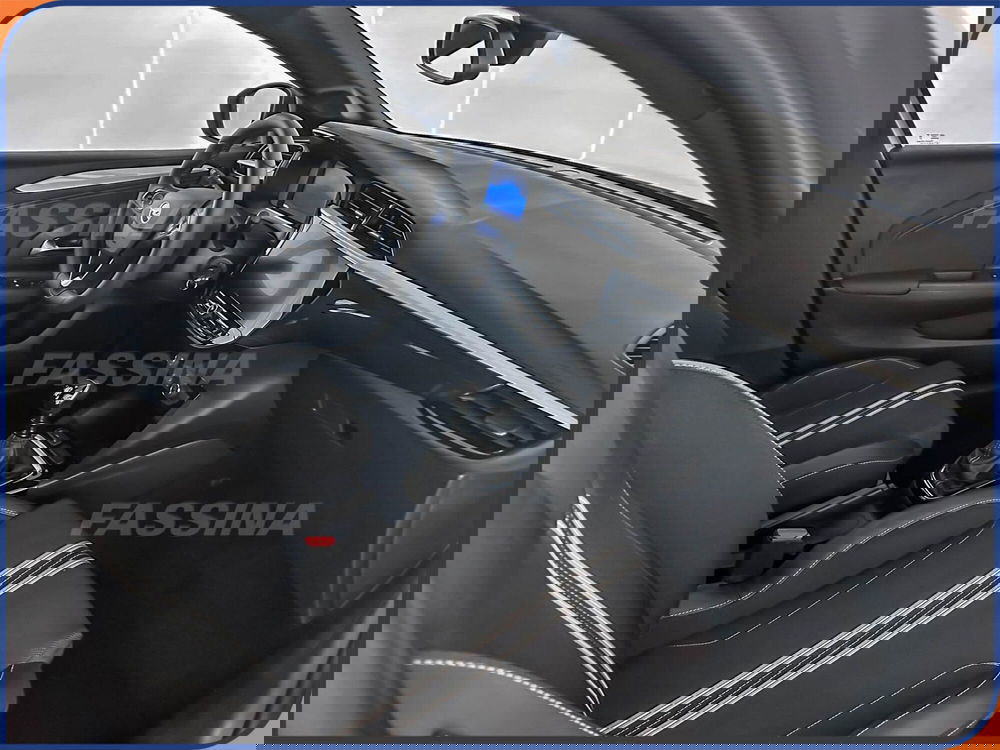 Opel Corsa usata a Milano (12)