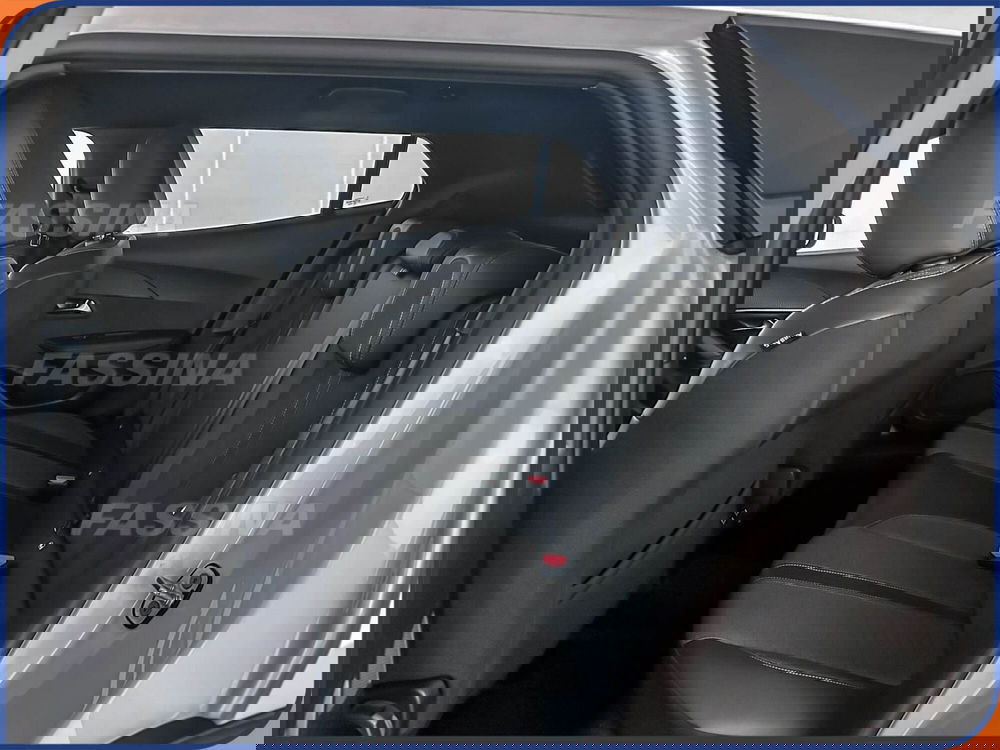 Peugeot 2008 usata a Milano (11)