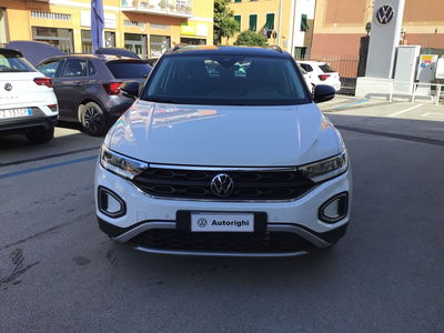 Volkswagen T-Roc 1.5 tsi Life del 2023 usata a Chiavari