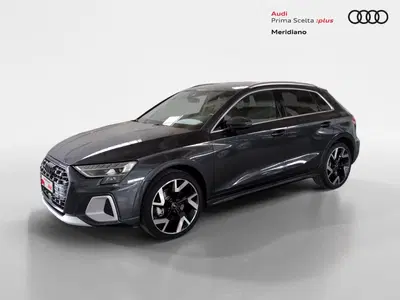 Audi A3 Sedan 35 TDI S tronic S line edition del 2024 usata a Favara