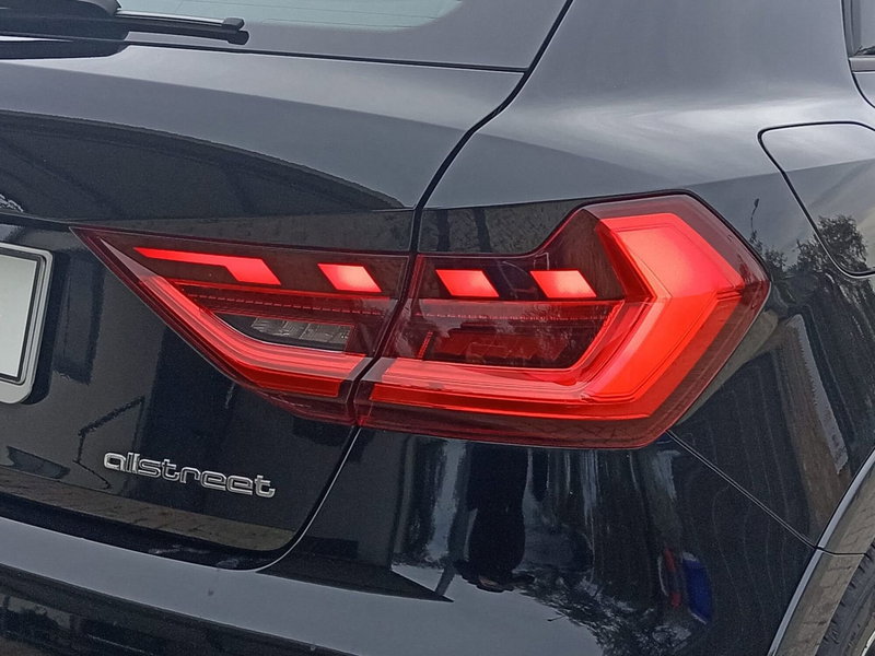 Audi A1 allstreet usata a Bari (10)