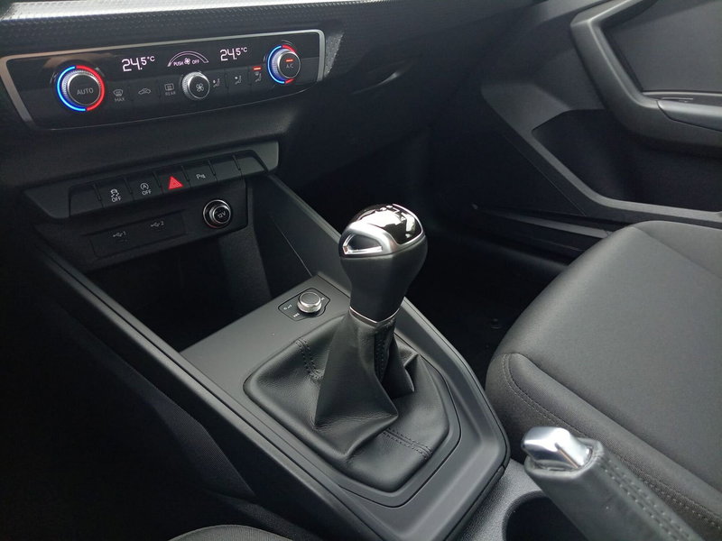 Audi A1 allstreet usata a Bari (11)