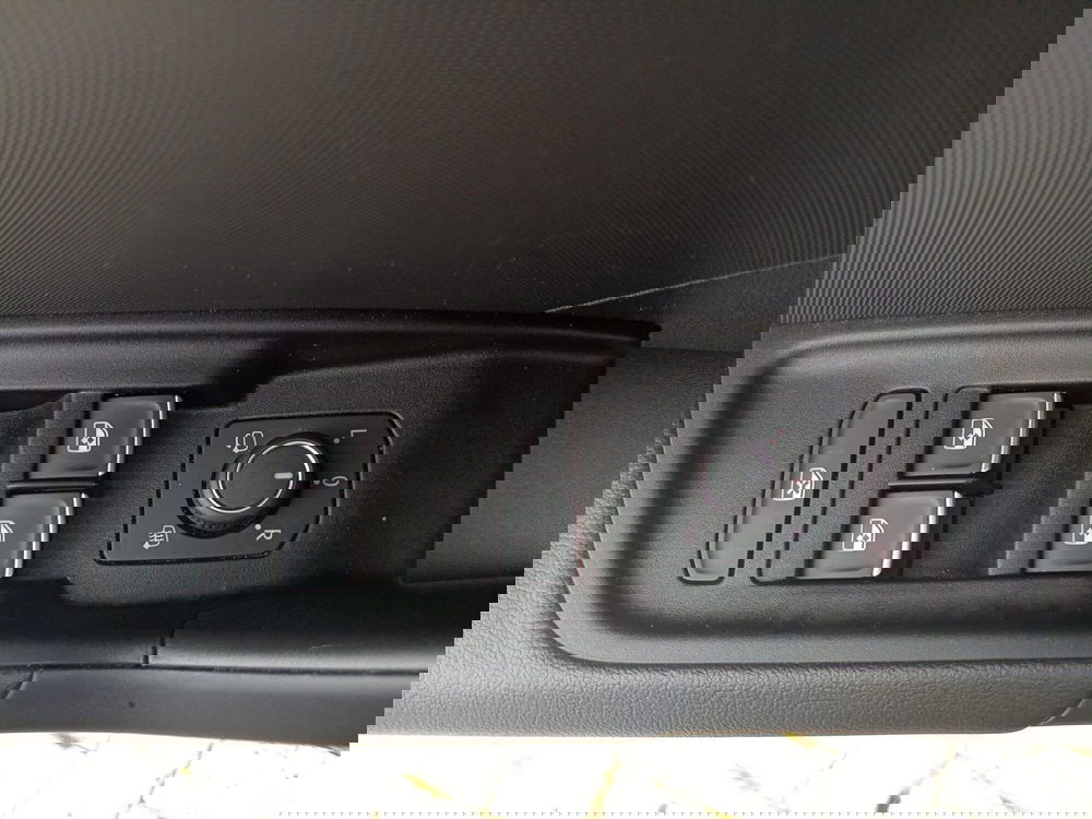 Audi A1 allstreet usata a Bari (17)