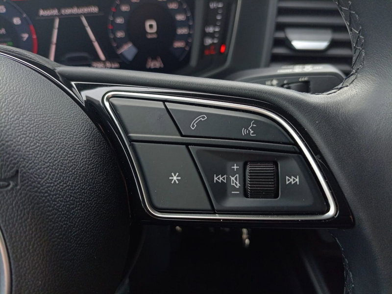 Audi A1 allstreet usata a Bari (7)