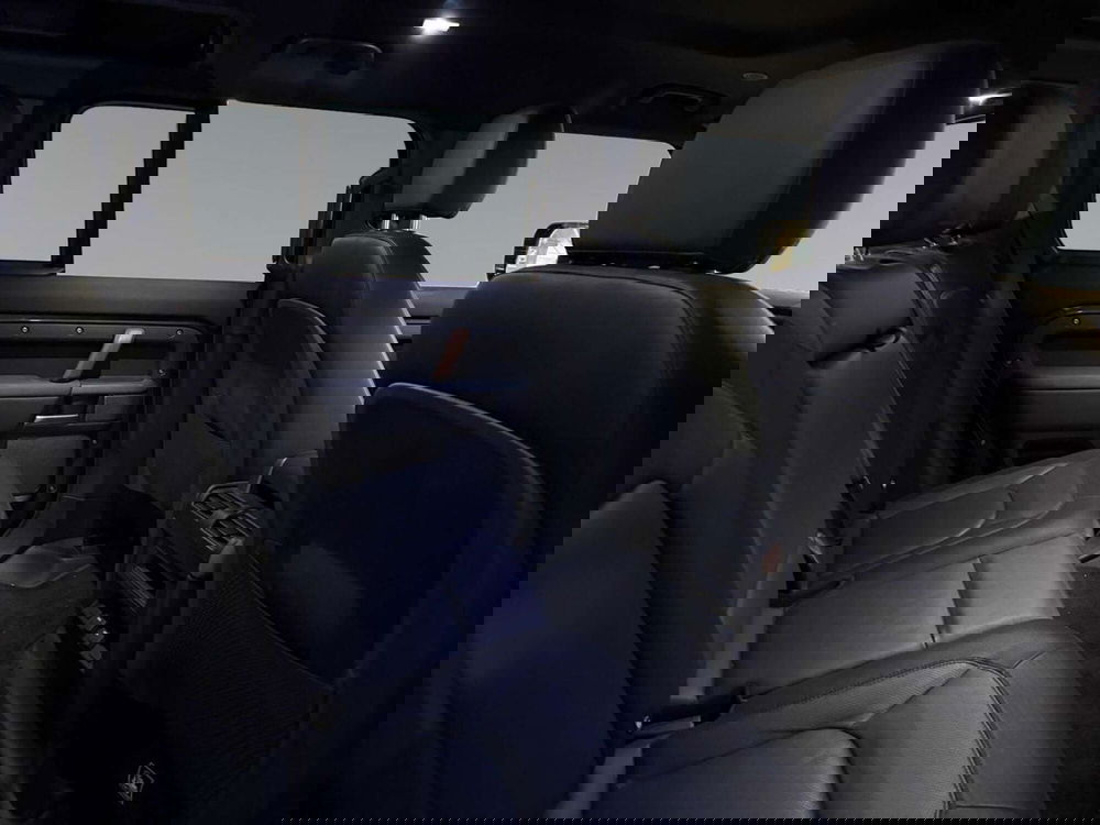 Land Rover Defender usata a Trento (5)