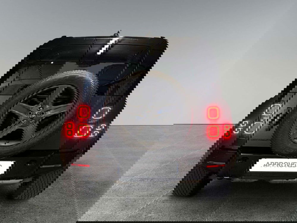 Land Rover Defender usata a Trento (7)