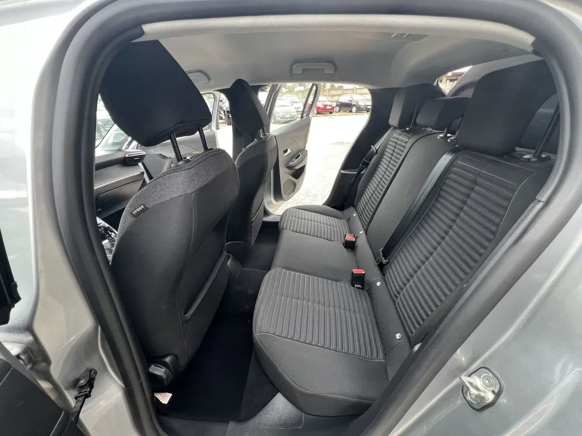 Peugeot 208 usata a Teramo (13)