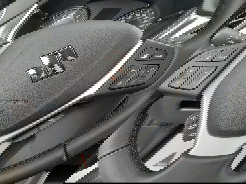 Suzuki Vitara nuova a L'Aquila (10)