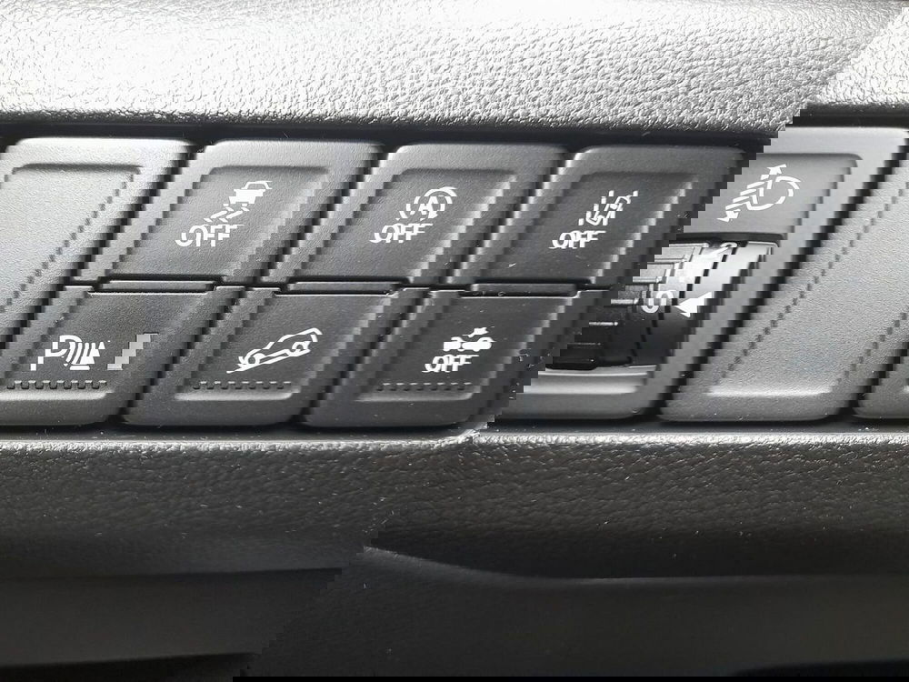 Suzuki Vitara nuova a L'Aquila (15)