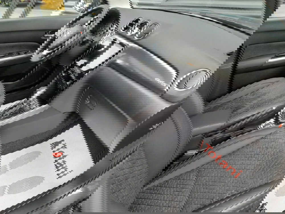 Suzuki Vitara nuova a L'Aquila (7)