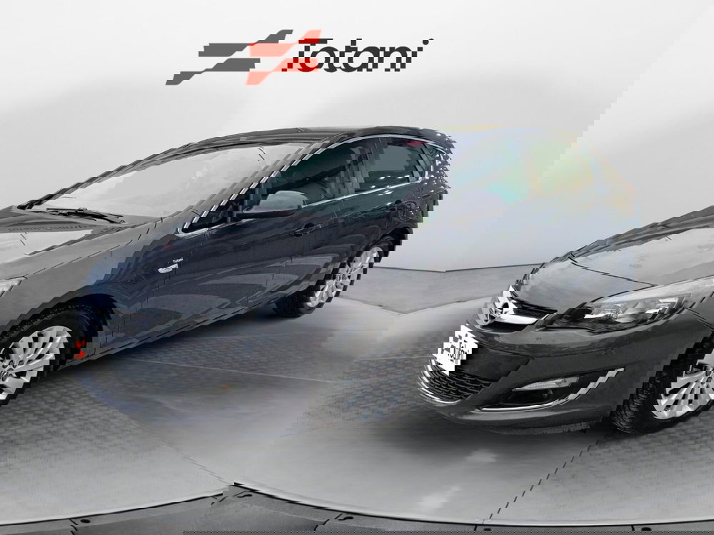 Opel Astra usata a L'Aquila