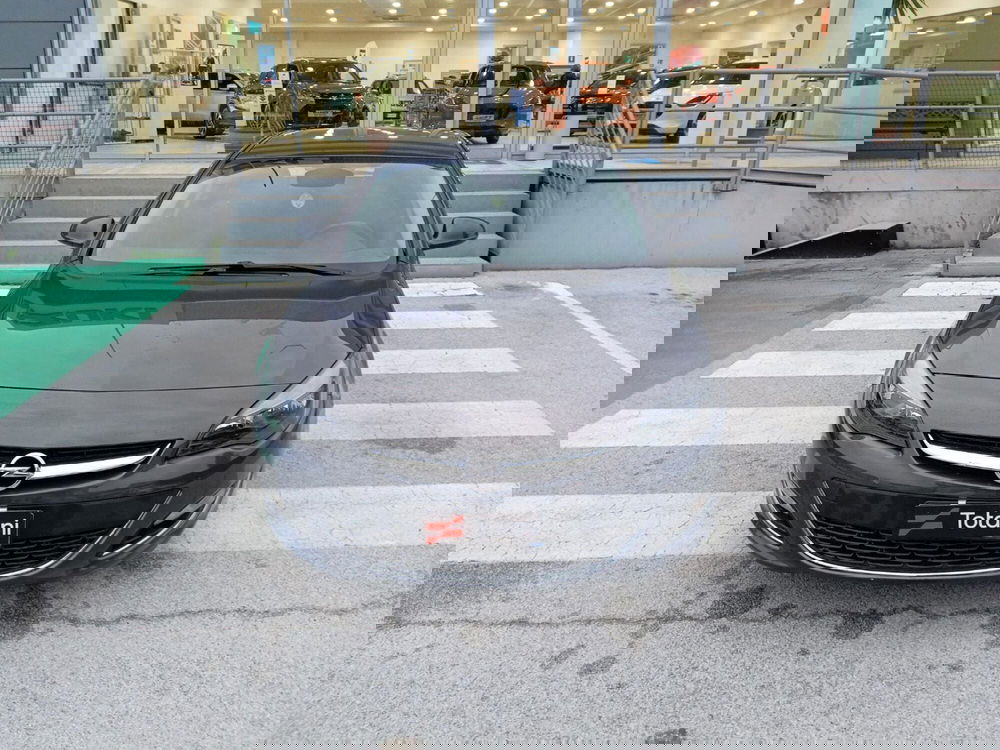 Opel Astra usata a L'Aquila (2)