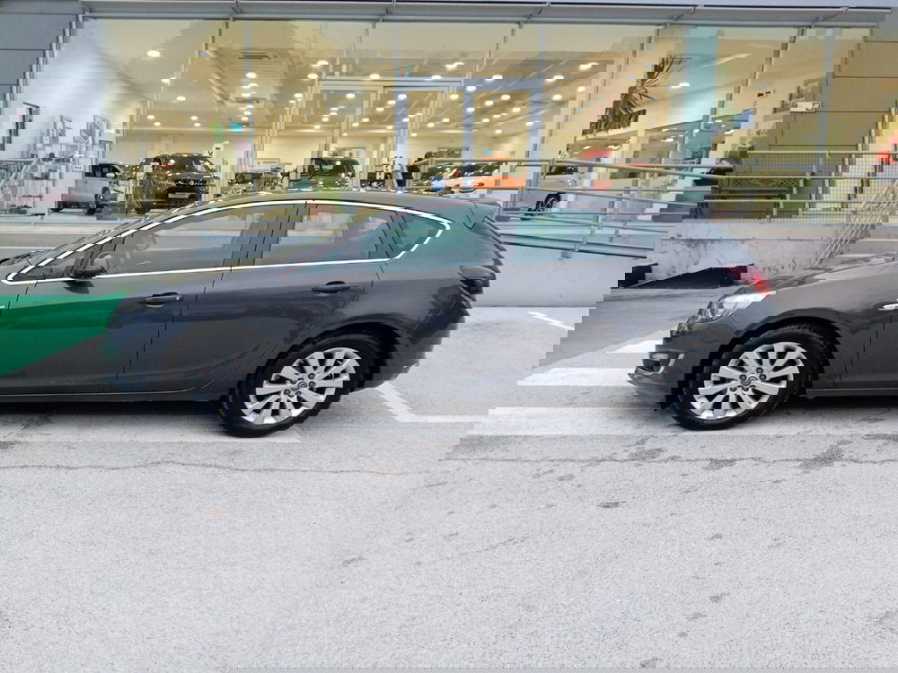 Opel Astra usata a L'Aquila (5)