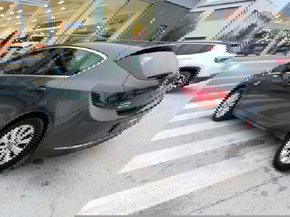 Opel Astra usata a L'Aquila (6)