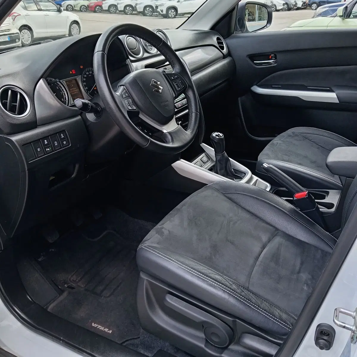 Suzuki Vitara usata a L'Aquila (14)
