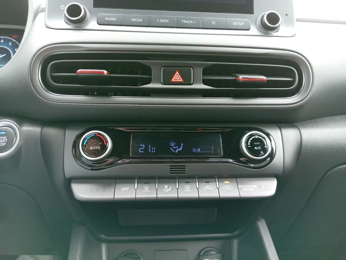 Hyundai Kona usata a L'Aquila (12)