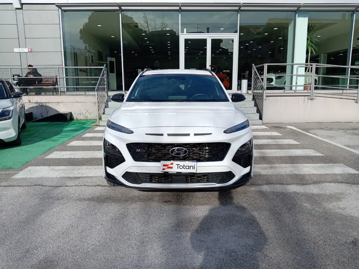 Hyundai Kona usata a L'Aquila (3)