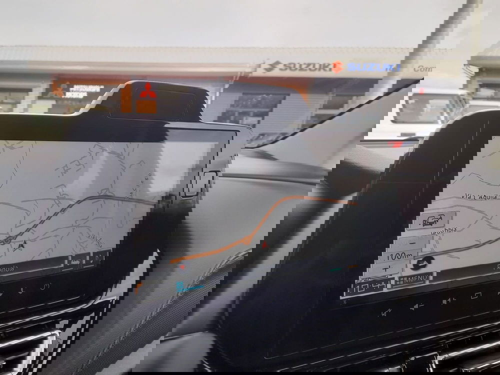 Suzuki S-Cross nuova a L'Aquila (11)