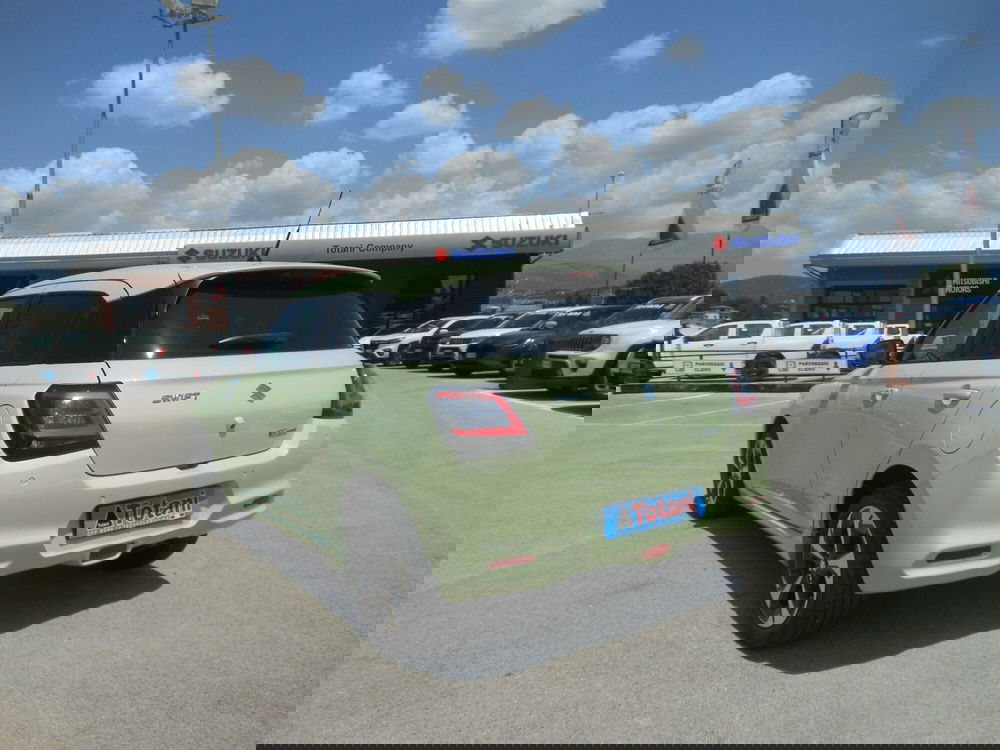 Suzuki Swift nuova a L'Aquila (5)