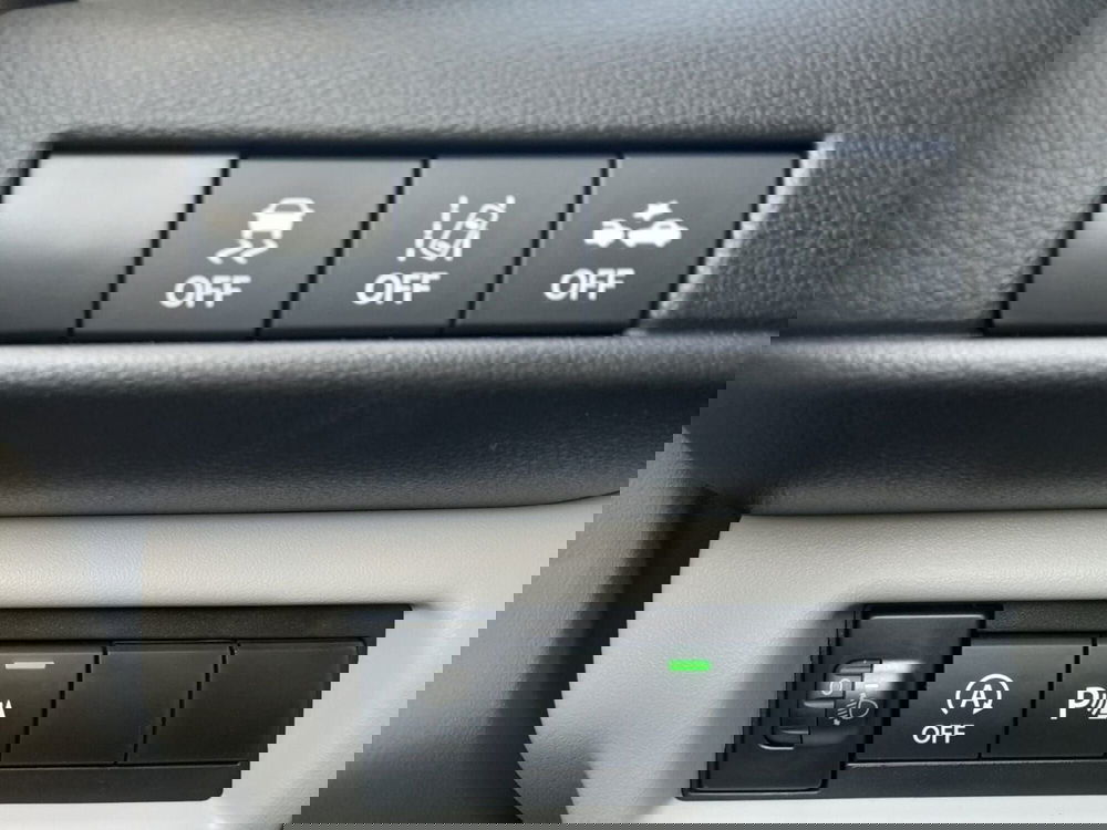 Suzuki Swift nuova a L'Aquila (8)