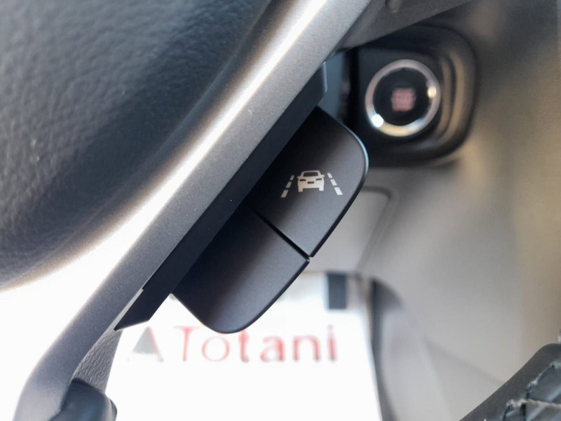 Suzuki Vitara nuova a L'Aquila (12)