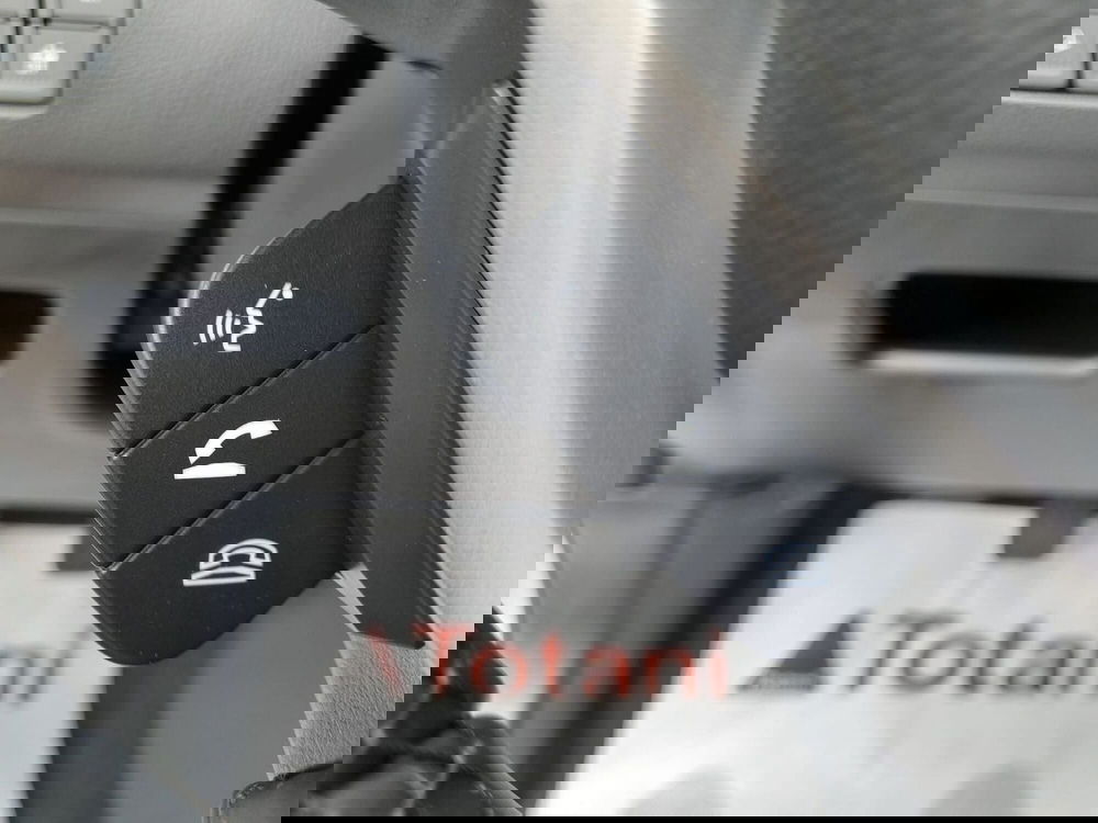 Suzuki Vitara nuova a L'Aquila (10)