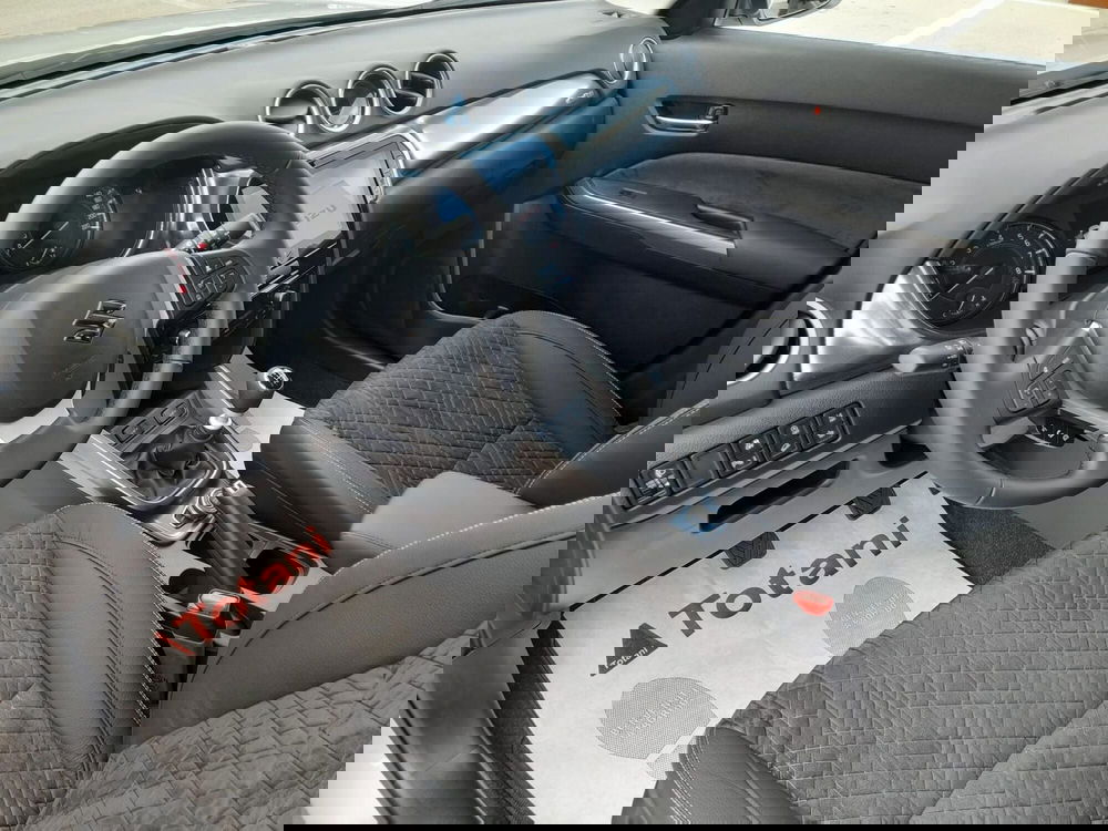 Suzuki Vitara nuova a L'Aquila (2)