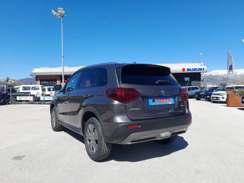 Suzuki Vitara nuova a L'Aquila (3)