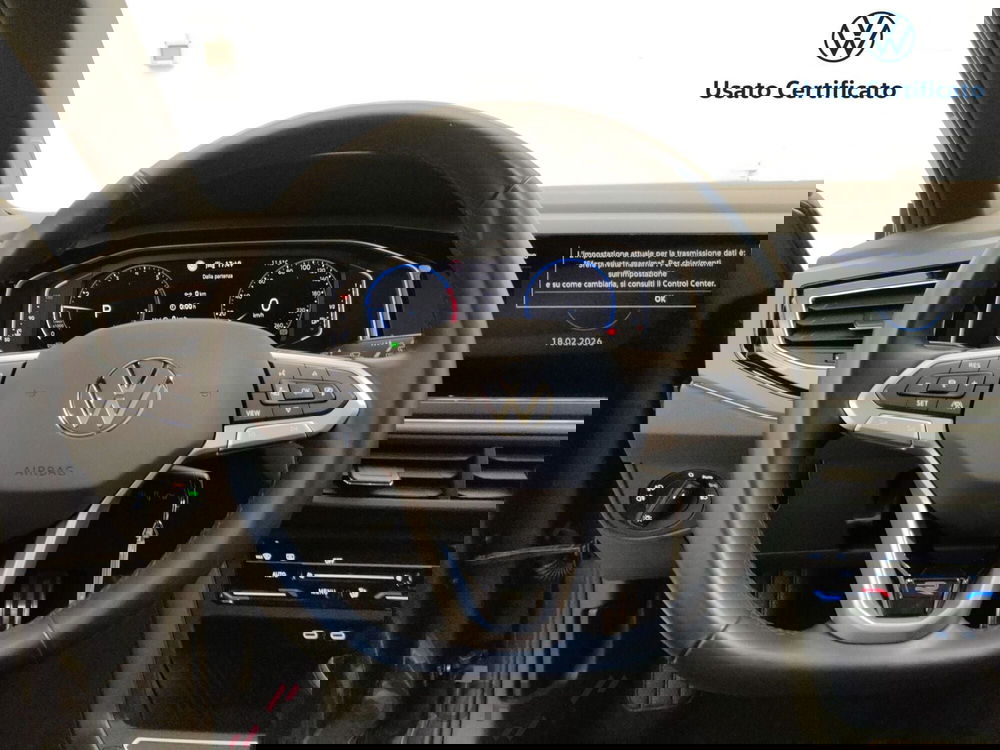 Volkswagen Taigo usata a Varese (16)