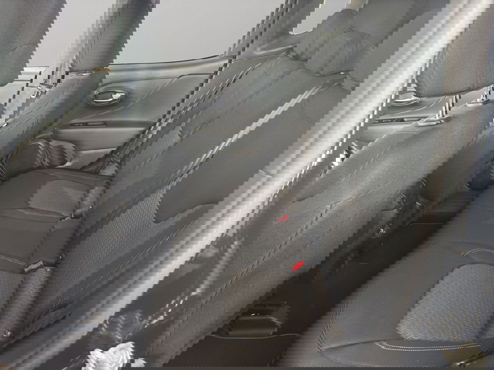 Jeep Renegade usata a Macerata (11)
