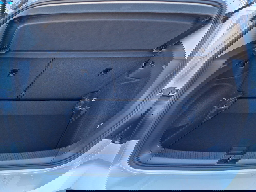 Volkswagen T-Cross usata a Siena (10)